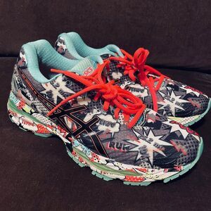 ASICS GEL NIMBUS 18 Cartoon Comic limited edition 8.5 US, XLNT Condition